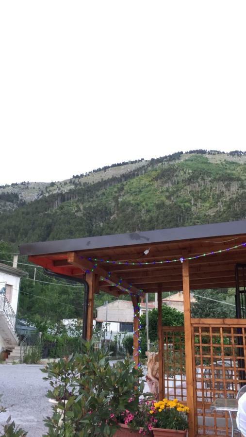 Albergo "Da Gigi" Celano Exterior foto